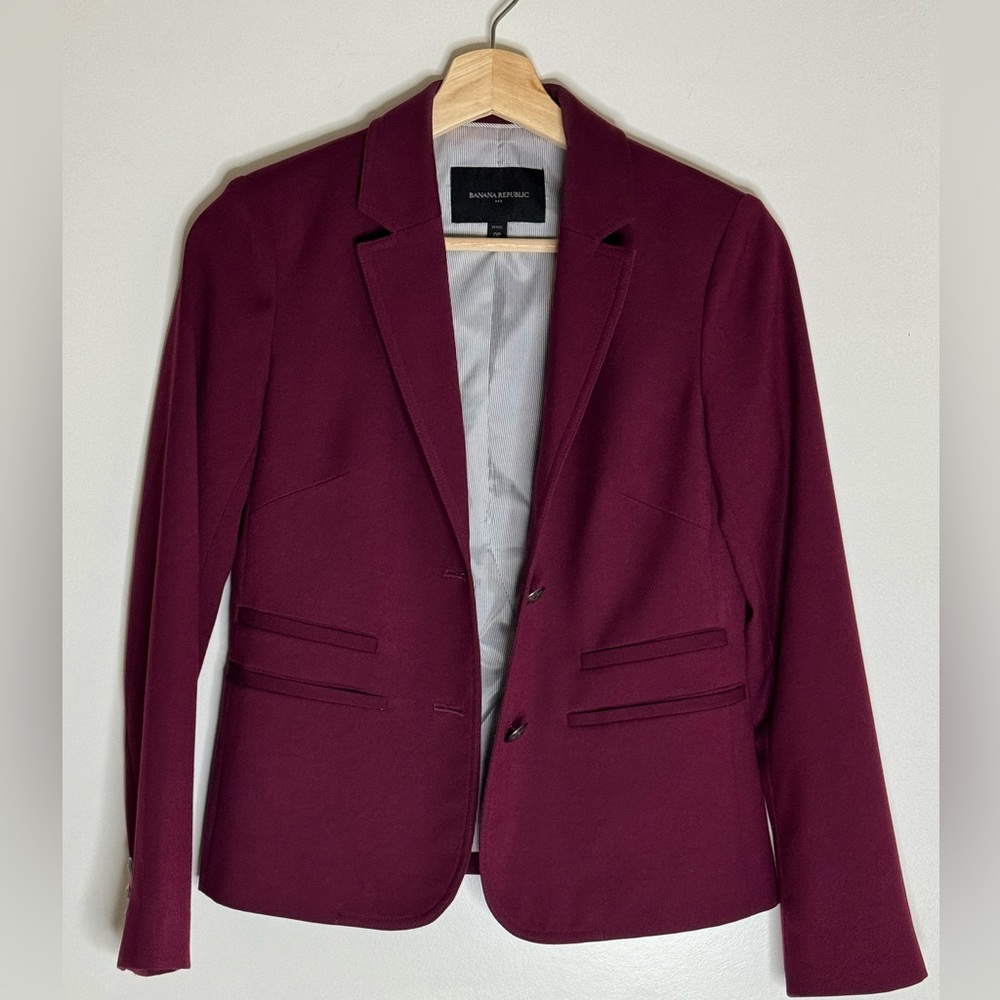 Banana Republic Burgundy Blazer